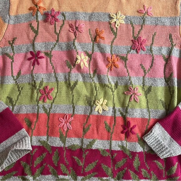 Talbots spring floral sweater - Picture 2 of 4